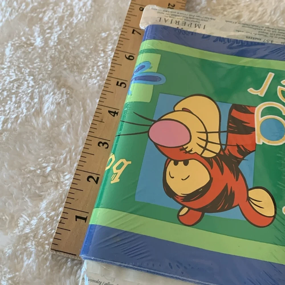Winnie the Pooh Self Stick Border